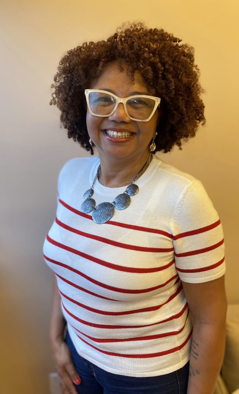 Ms. Marcia Pereira Santos